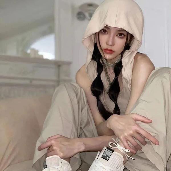 爱里行间